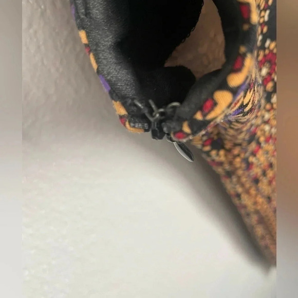 New York and Company Cap Sleeved Midi Dress Size 10 black & multicolored mandala - Picture 7 of 11